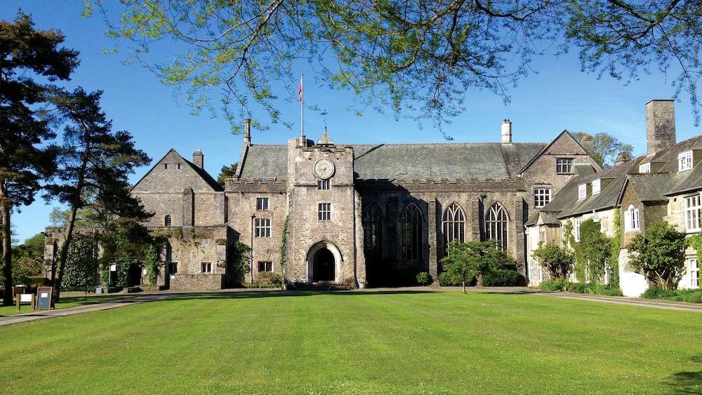 Dartington Hall Totnes Buitenkant foto